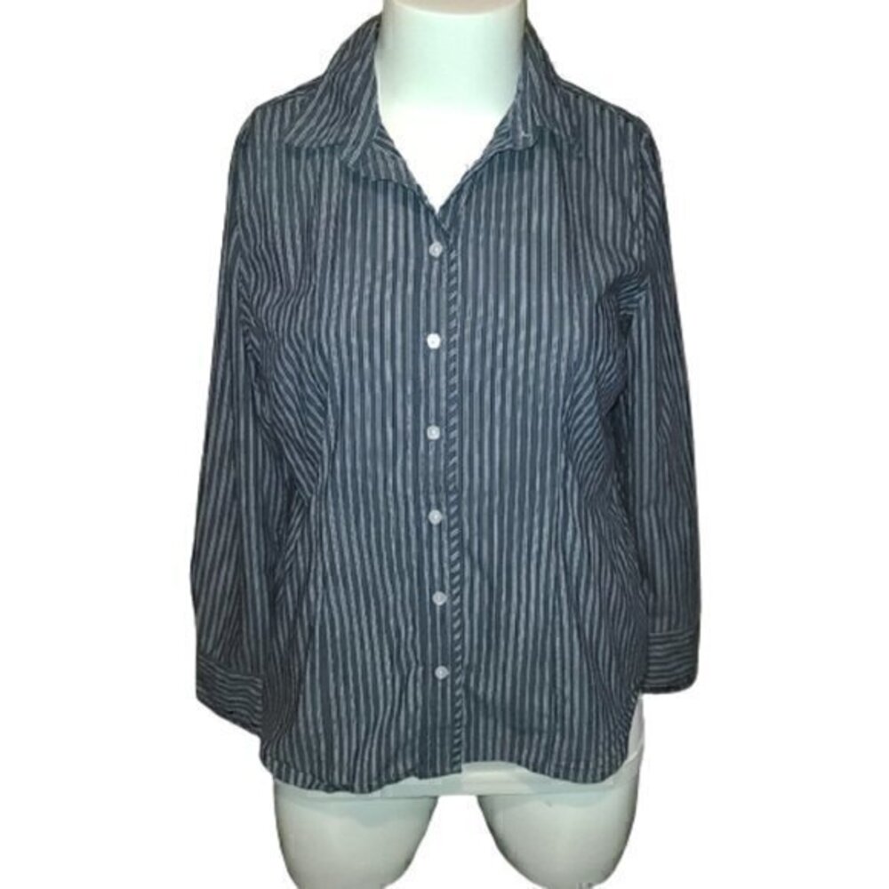 [Liz Claiborne] Blue & White Striped Stretch Long Sleeve Button Down - Size XL